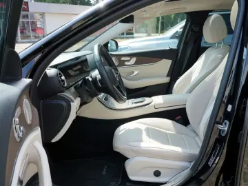 MERCEDES-BENZ E 300 AMG 4Matic 360 Night Paket Softclose