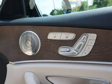 MERCEDES-BENZ E 300 AMG 4Matic 360 Night Paket Softclose
