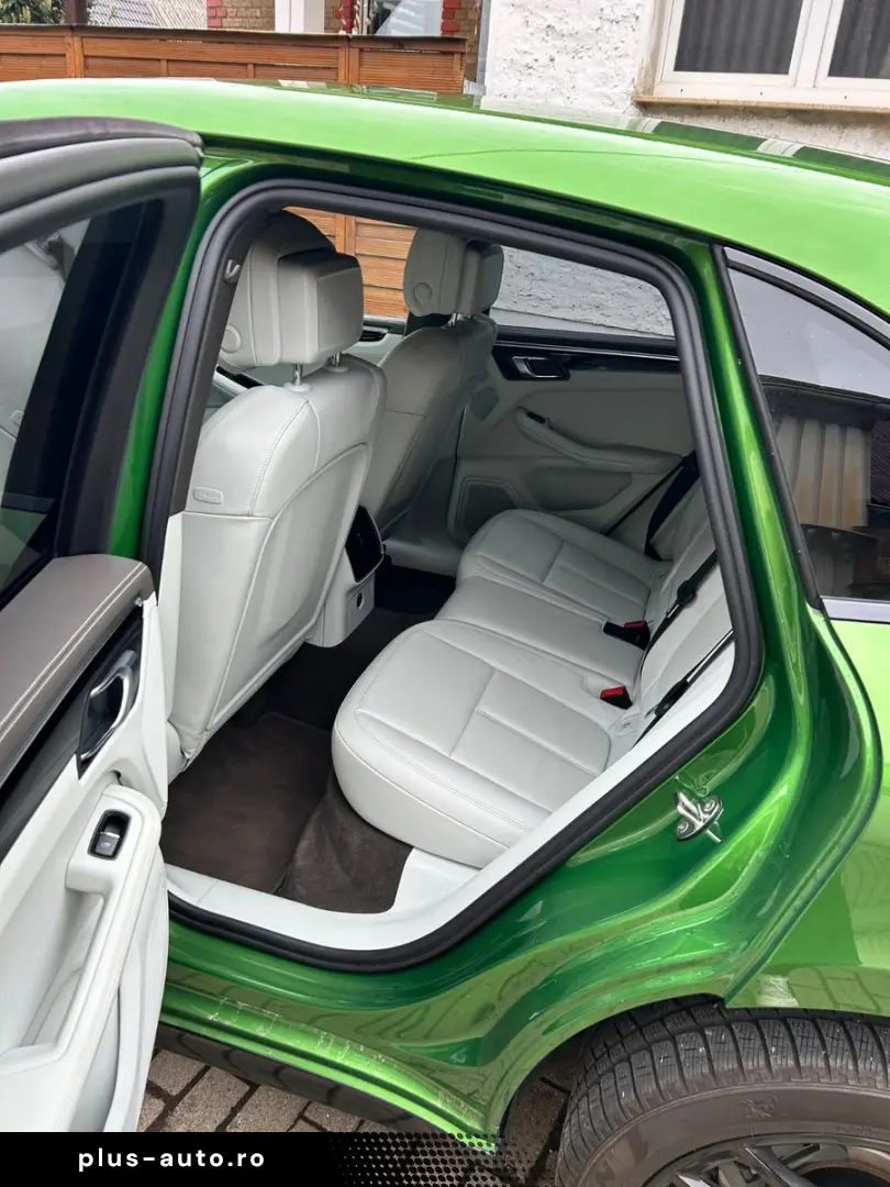 PORSCHE Macan S S