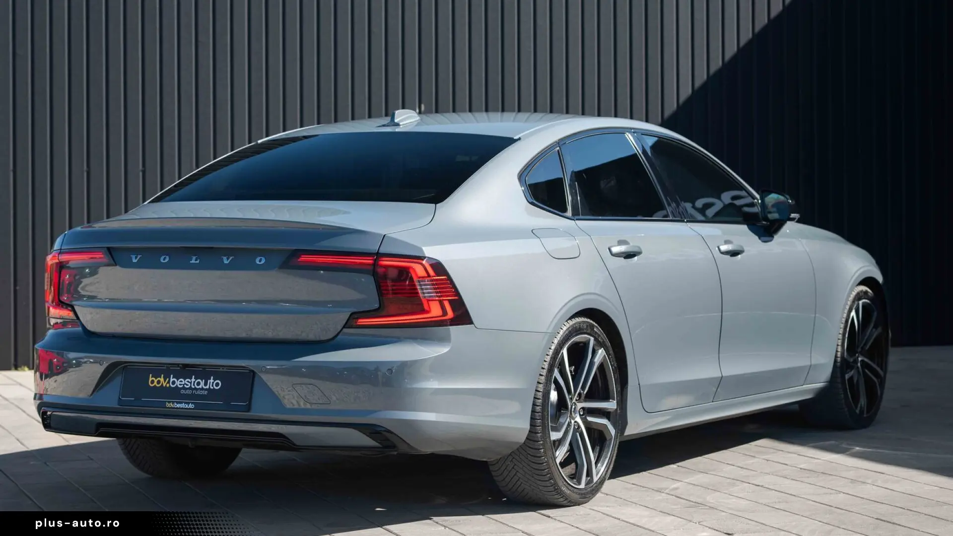 Volvo S90 B5 D AWD R-Design