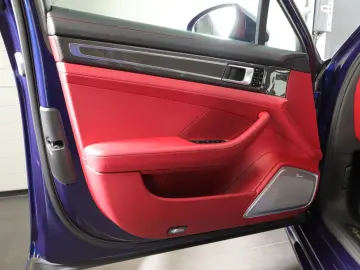 PORSCHE Panamera Turbo S E-Hybrid APPROVED Mega Kombi