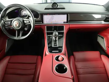 PORSCHE Panamera Turbo S E-Hybrid APPROVED Mega Kombi