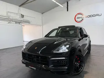 PORSCHE Cayenne GTS PANO ACC StandH BOSE MATRIX 21