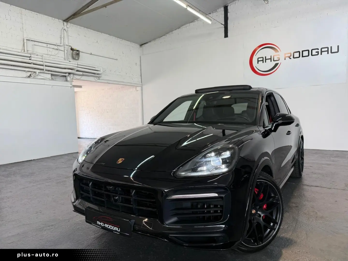 PORSCHE Cayenne GTS PANO ACC StandH BOSE MATRIX 21