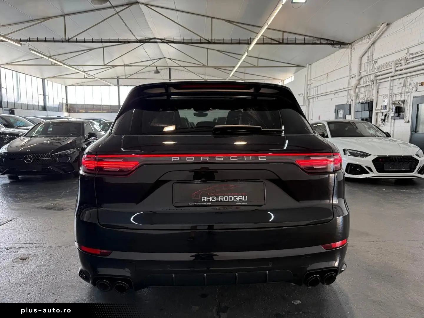 PORSCHE Cayenne GTS PANO ACC StandH BOSE MATRIX 21