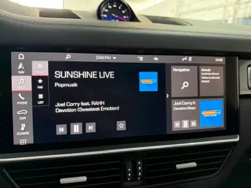 PORSCHE Cayenne GTS PANO ACC StandH BOSE MATRIX 21