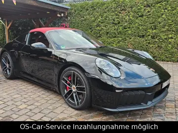 Porsche 911 Targa 4 GTS T-Hybrid