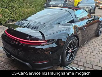 Porsche 911 Targa 4 GTS T-Hybrid