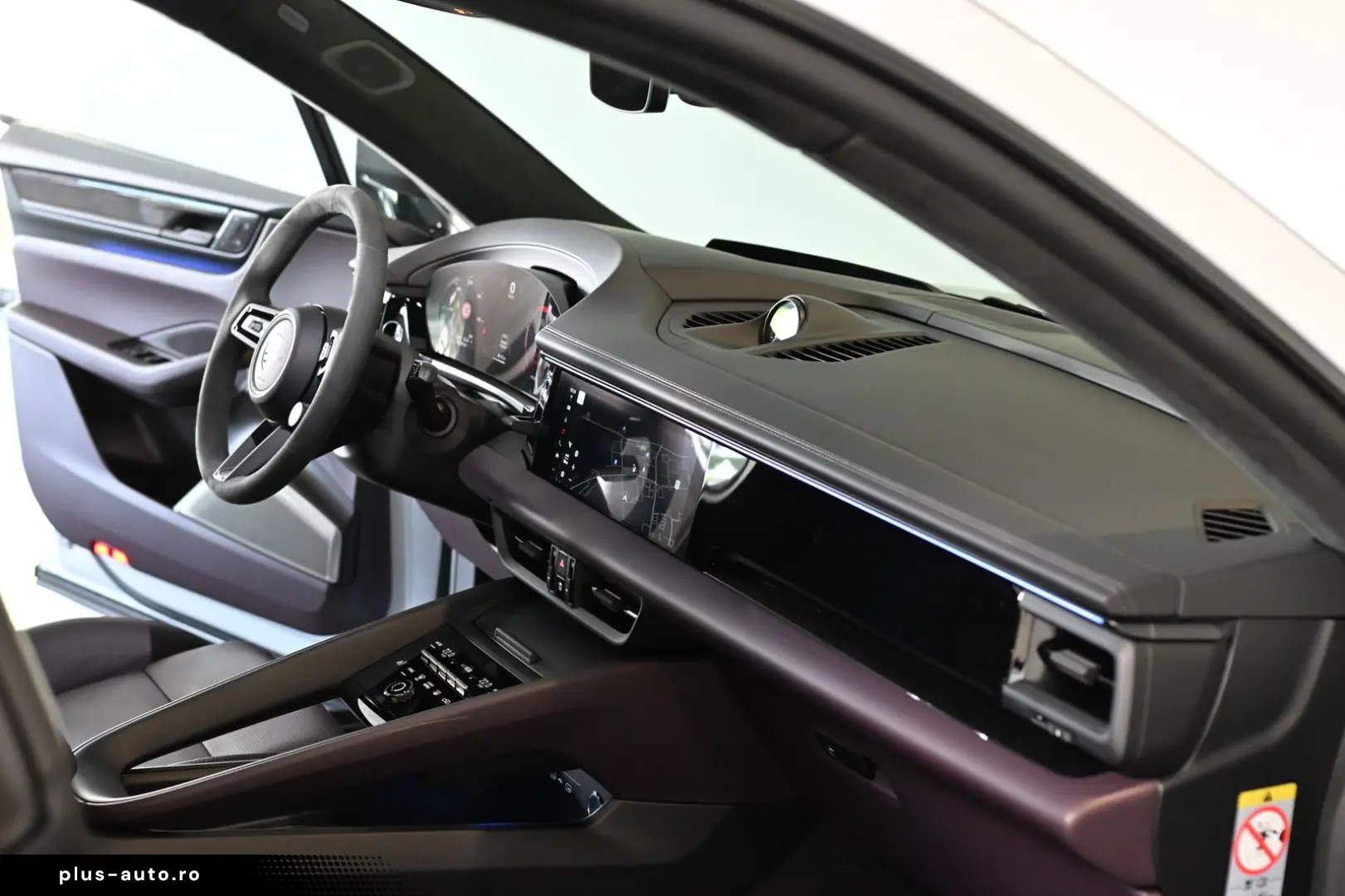 PORSCHE Macan Turbo Pano ACC HUD HA-Lenkung Carbon 22