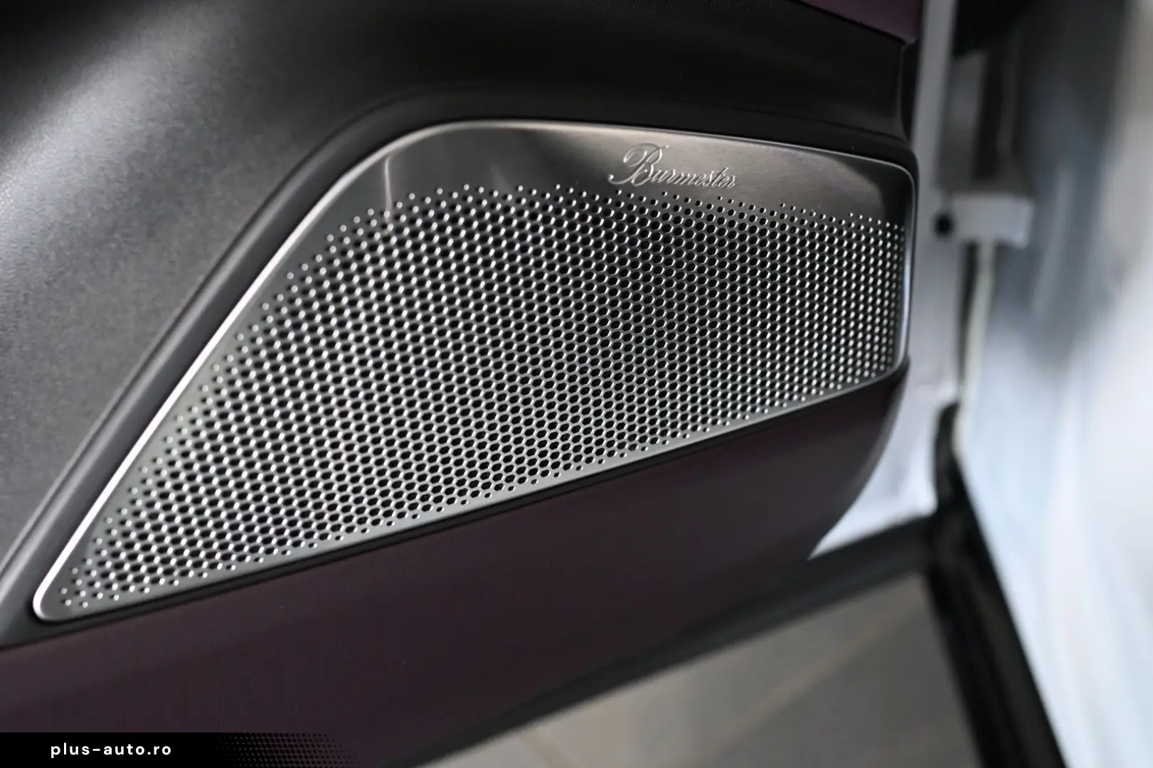 PORSCHE Macan Turbo Pano ACC HUD HA-Lenkung Carbon 22