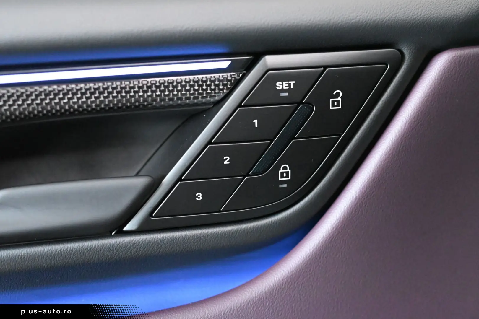 PORSCHE Macan Turbo Pano ACC HUD HA-Lenkung Carbon 22