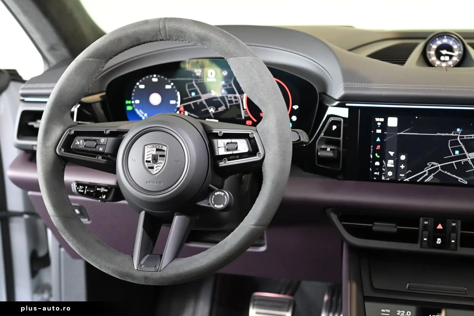 PORSCHE Macan Turbo Pano ACC HUD HA-Lenkung Carbon 22
