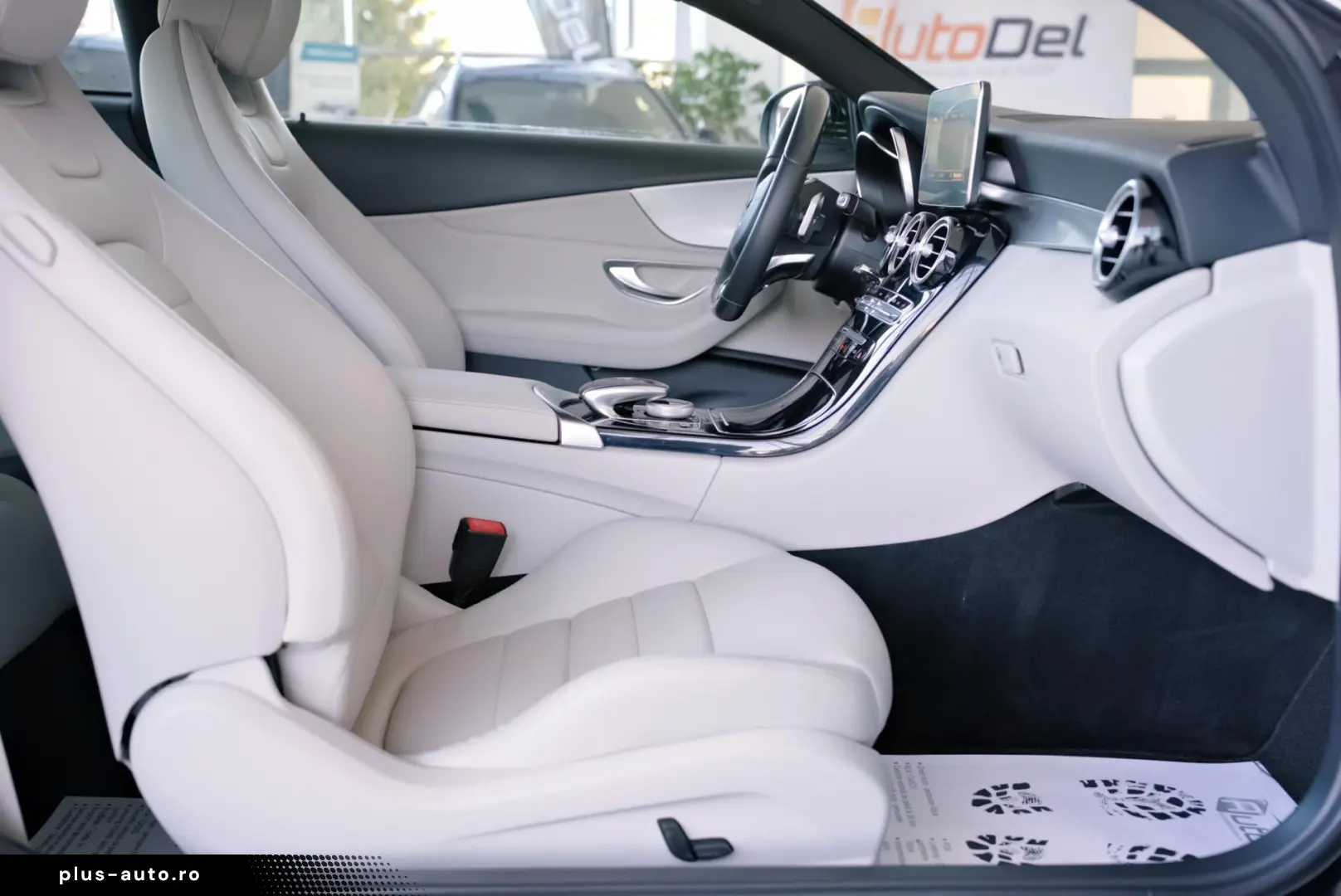 Mercedes-Benz C-Class C220D