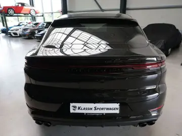 PORSCHE Cayenne Coupe Black Edition
