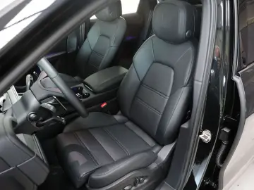 PORSCHE Cayenne Coupe Black Edition