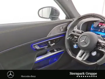 MERCEDES-AMG GT 63 4MATIC _Premium Plus_Navi