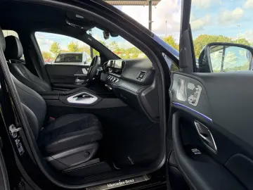 MERCEDES-BENZ GLE 450 d 4Matic_AMG_Line_Pano_Airmatic_21