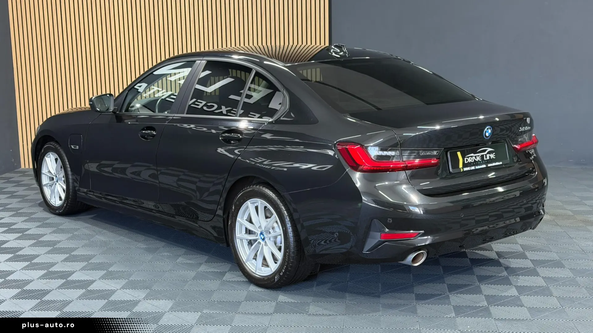 BMW 320e