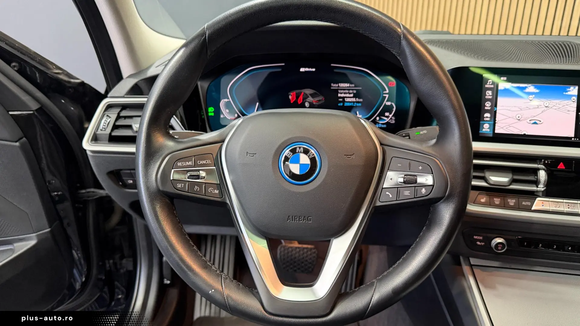BMW 320e