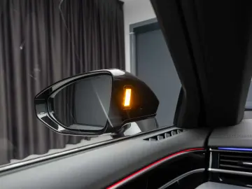 Audi A8 L 55 TFSI Quattro
