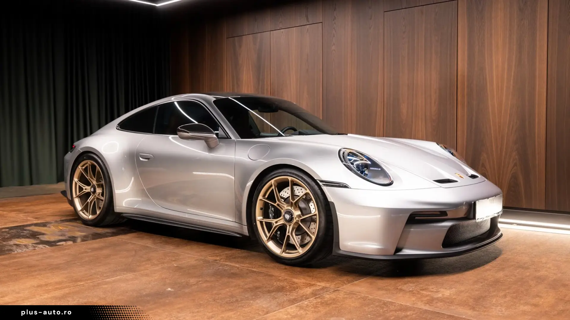 Porsche 911 GT3 Touring - MANUAL - Pachet_Carbon