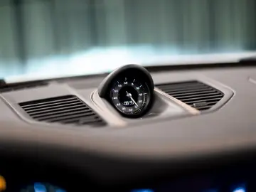 Porsche 911 GT3 Touring - MANUAL - Pachet_Carbon