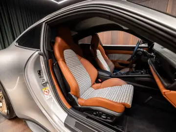 Porsche 911 GT3 Touring - MANUAL - Pachet_Carbon