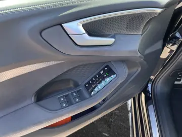 AUDI S5 Avant TFSI S tronic Quattro _HUD_Panoramic