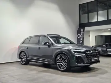 AUDI Q7 50 TDI S Line Competition_Panoramic