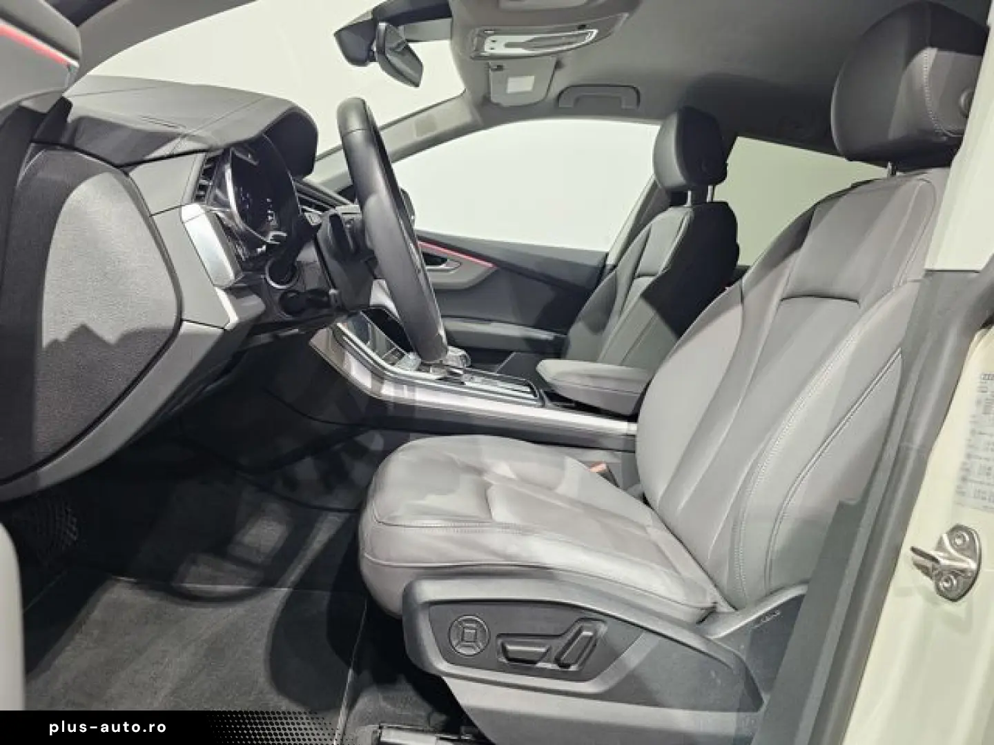 AUDI Q8 55 E-TFSI Quattro_HD_MatriX_HUD_B&O