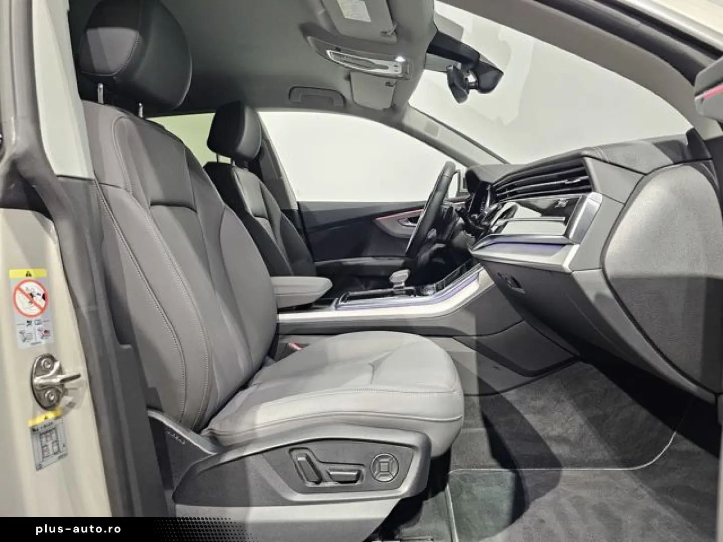 AUDI Q8 55 E-TFSI Quattro_HD_MatriX_HUD_B&O