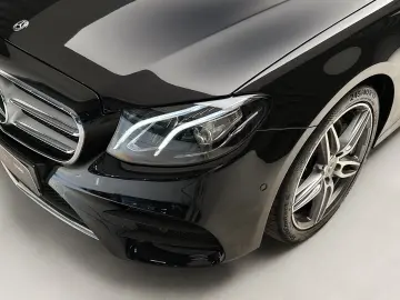 Mercedes-Benz E 220d