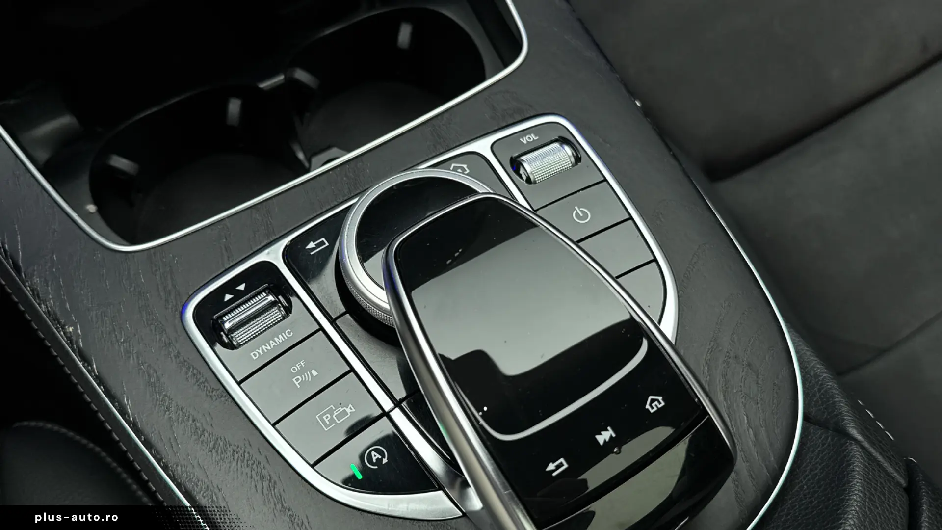 Mercedes-Benz E 220d