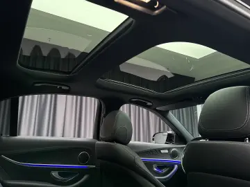 Mercedes-Benz E 220d