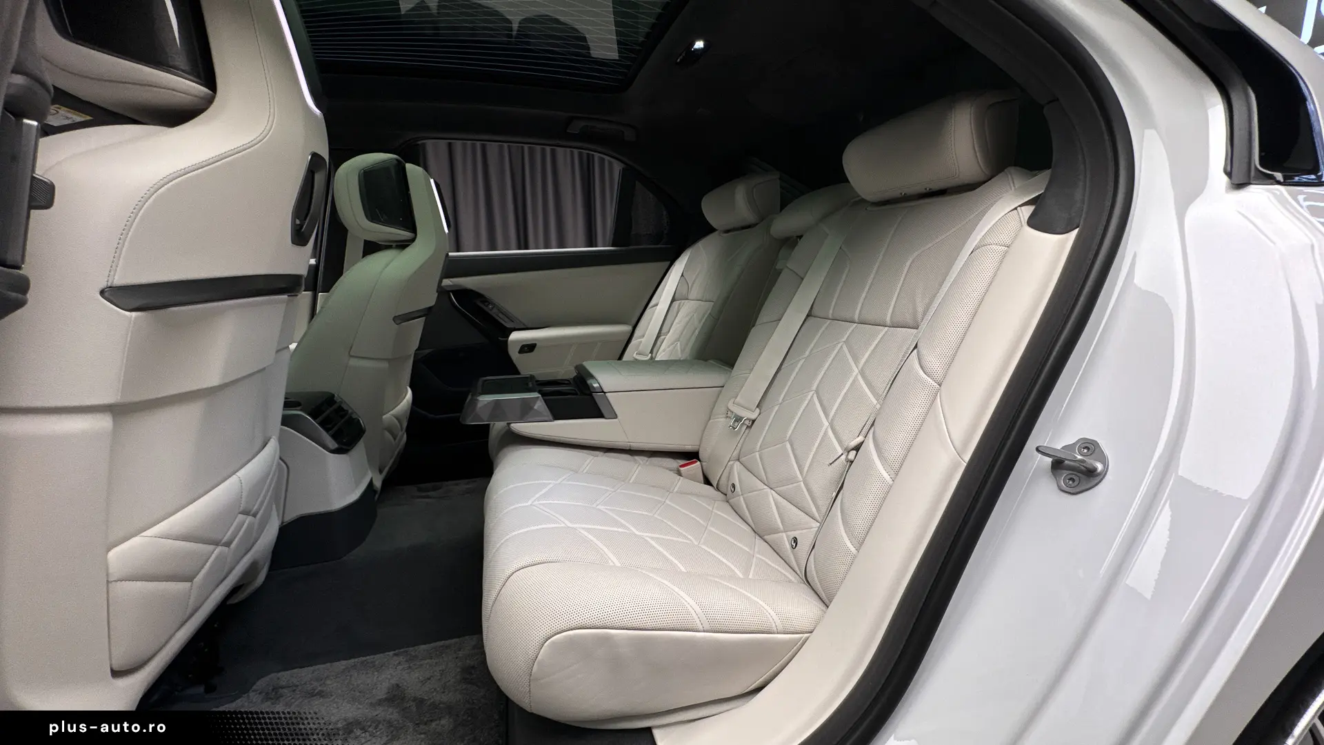 BMW 740 xDrive M Sport Pro  - MY2027 - LIVRARE RAPIDA!