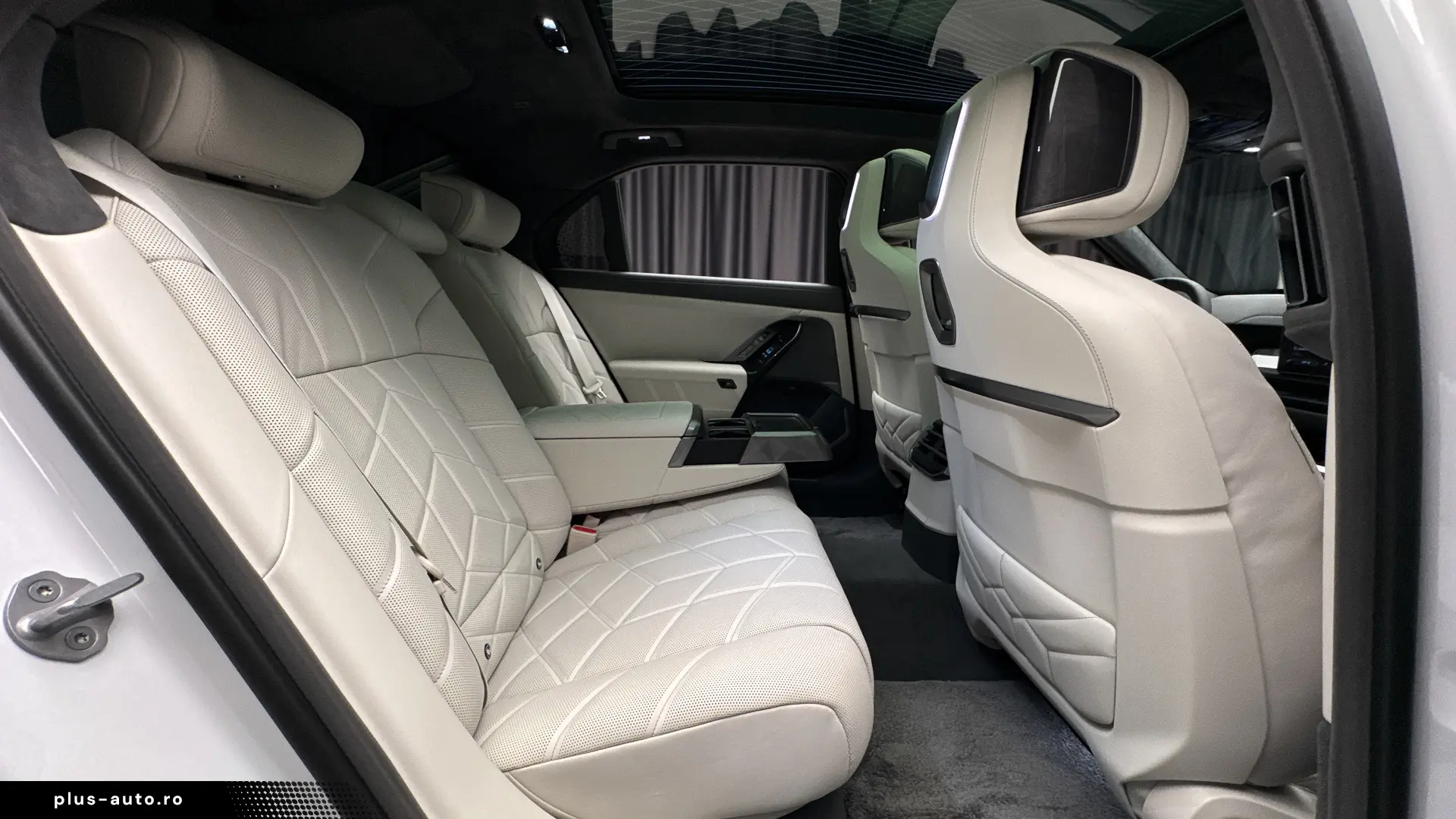 BMW 740 xDrive M Sport Pro  - MY2027 - LIVRARE RAPIDA!