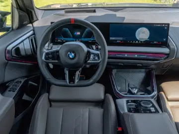 BMW X3 M50_INDIVIDUAL_DR.ASS.PLUS_H K_PANORAMIC