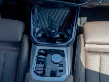 BMW X3 M50_INDIVIDUAL_DR.ASS.PLUS_H K_PANORAMIC
