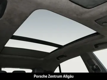 PORSCHE Macan Turbo_InnoDriive_Head-Up_21_Zoll