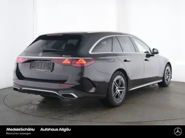 MERCEDES-BENZ E 450d 4Matic_AMG_Line_Pano_360