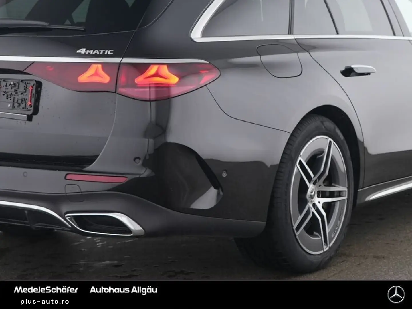 MERCEDES-BENZ E 450d 4Matic_AMG_Line_Pano_360