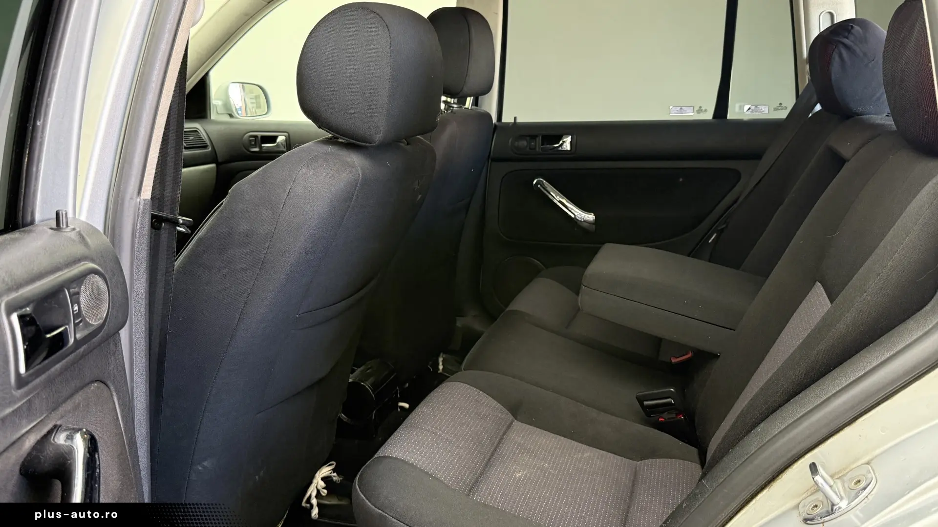 Volkswagen   Golf 4   1.4 Benzina   75CP   An 2002   Euro 4