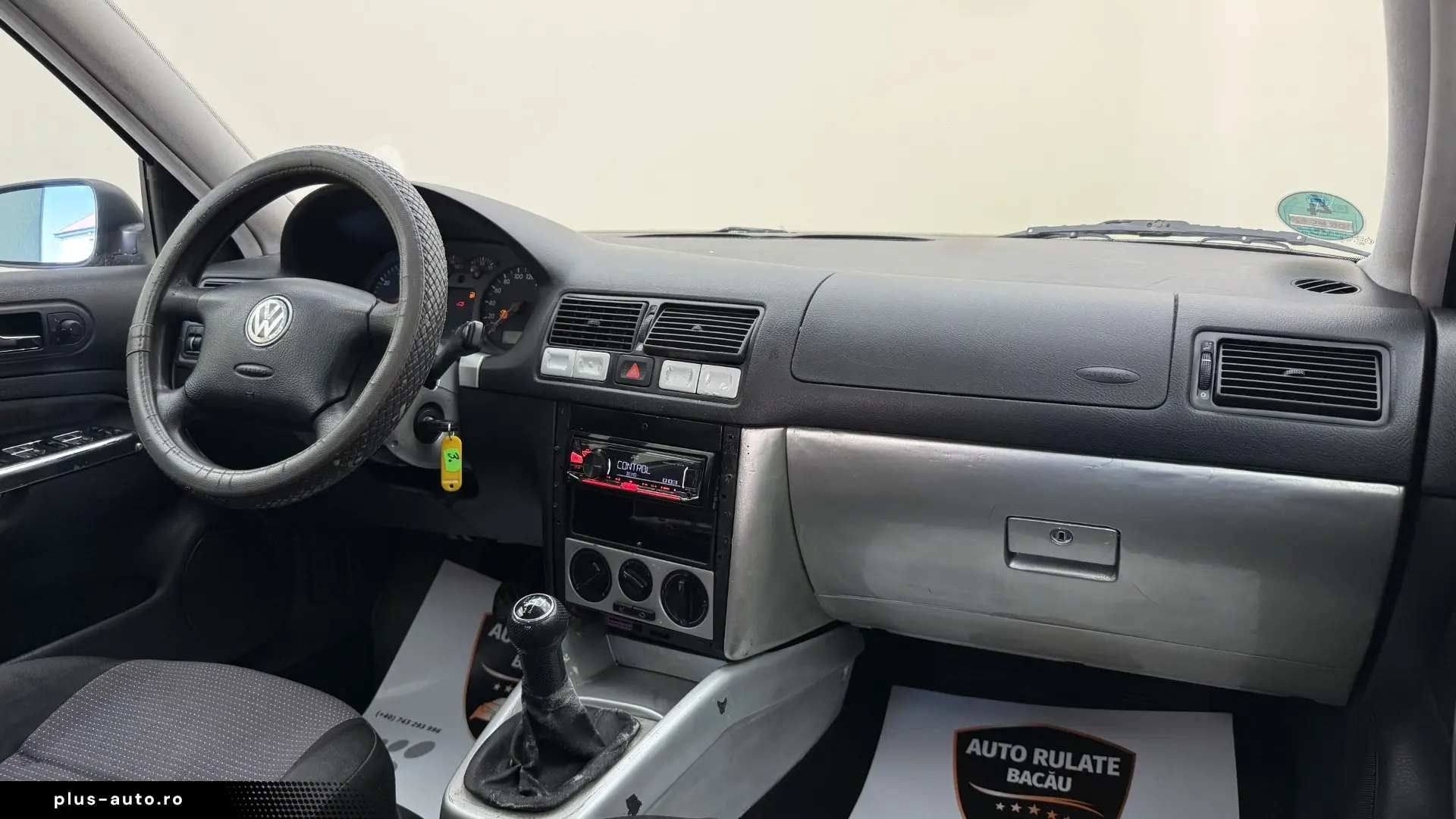 Volkswagen   Golf 4   1.4 Benzina   75CP   An 2002   Euro 4