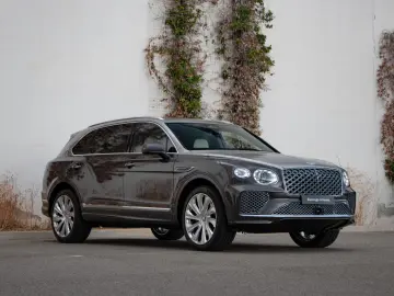 Bentley Bentayga EWB Artenara V8 4.0 550hp