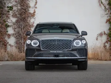 Bentley Bentayga EWB Artenara V8 4.0 550hp