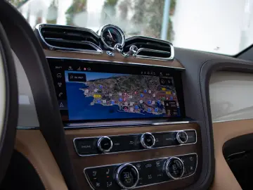 Bentley Bentayga EWB Artenara V8 4.0 550hp