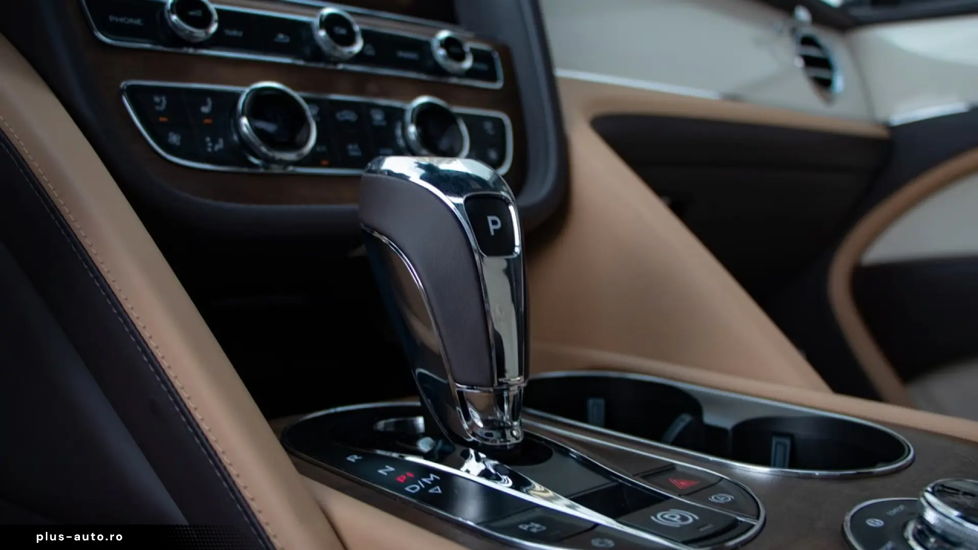 Bentley Bentayga EWB Artenara V8 4.0 550hp