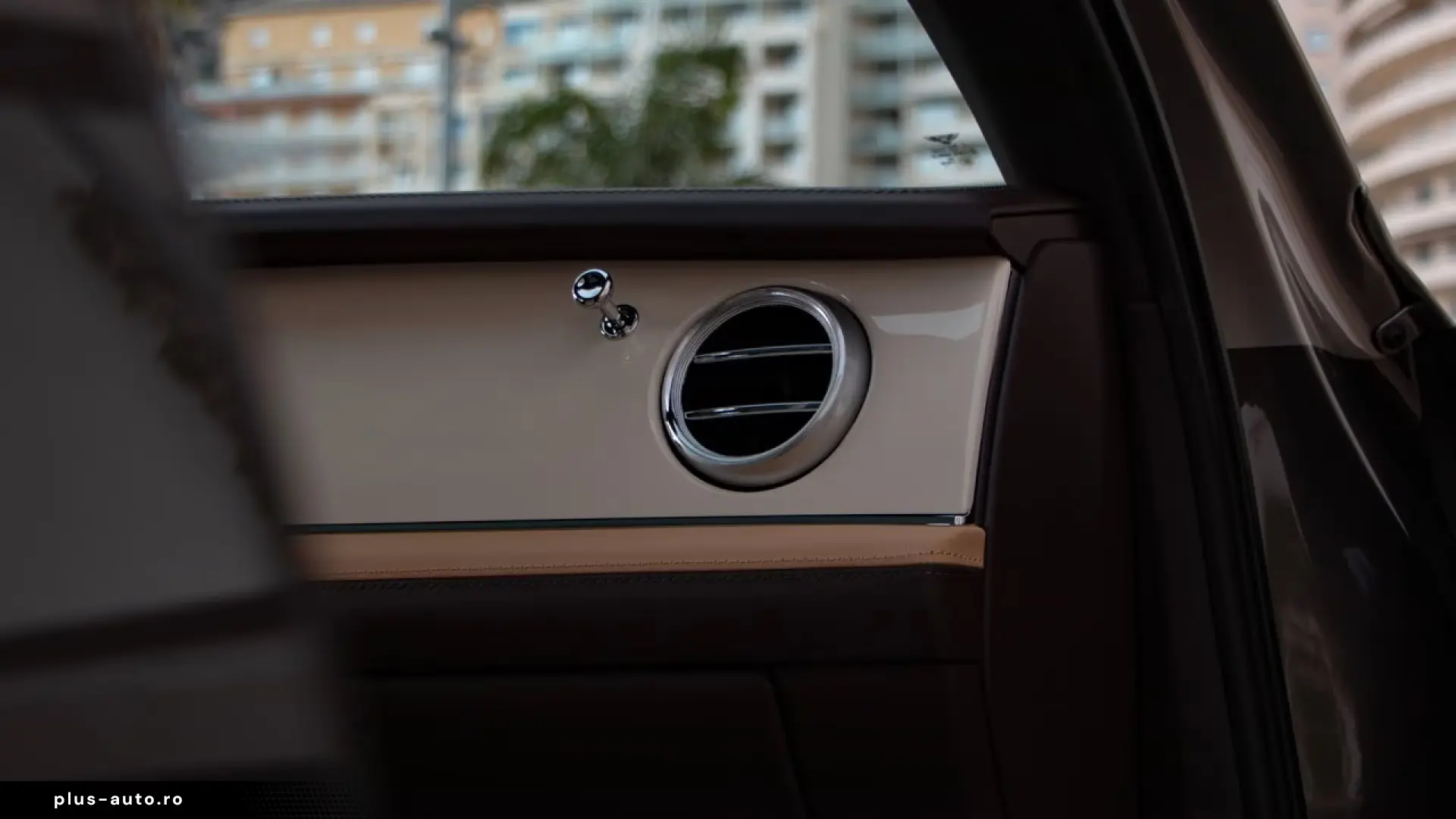 Bentley Bentayga EWB Artenara V8 4.0 550hp
