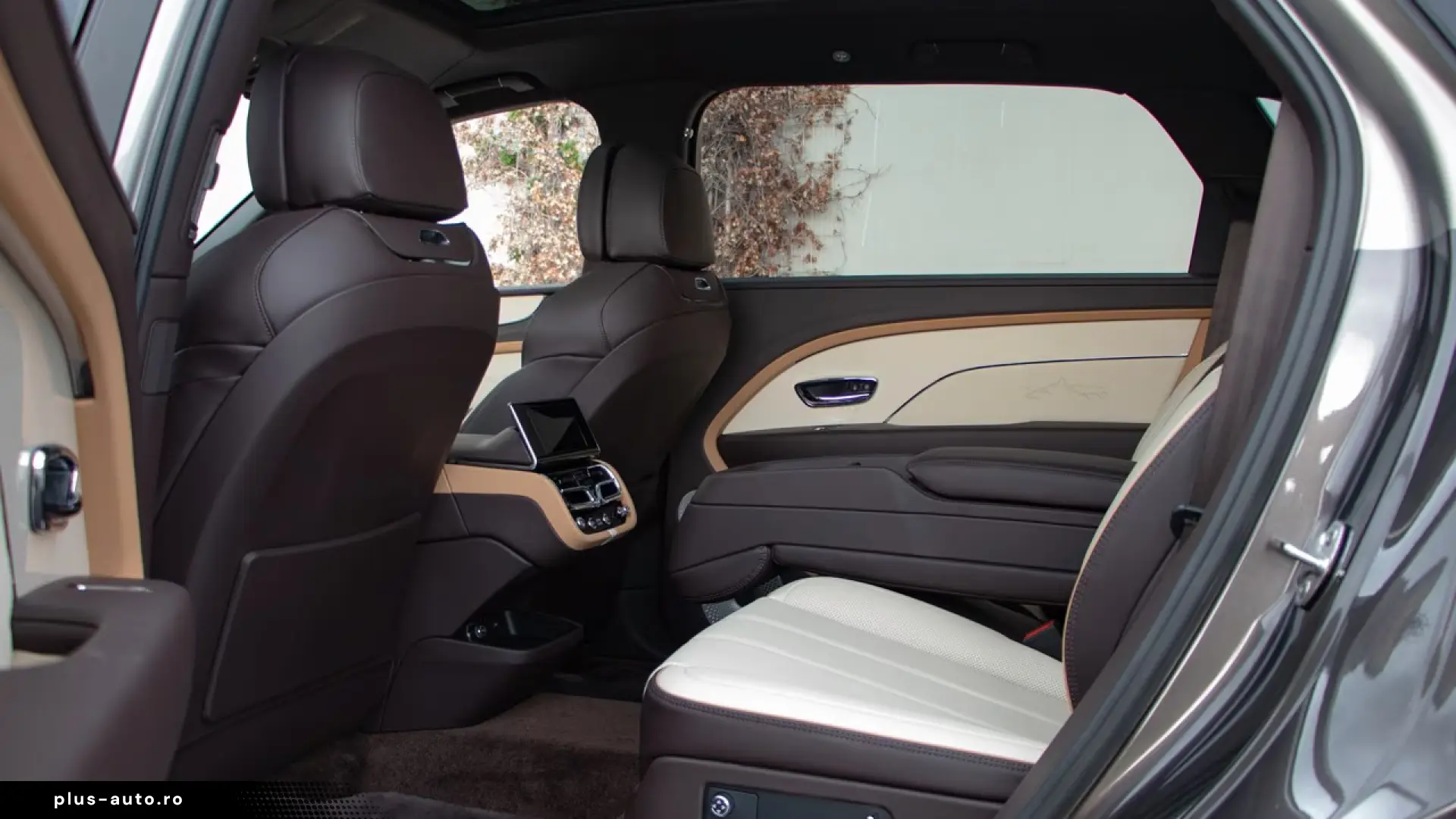 Bentley Bentayga EWB Artenara V8 4.0 550hp