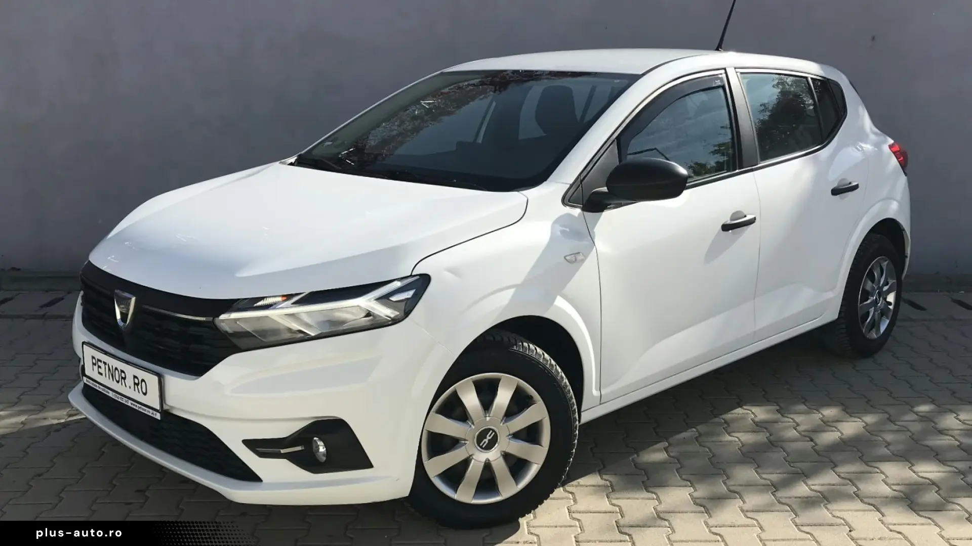 DACIA SANDERO III Essential  1.0 TCe 90